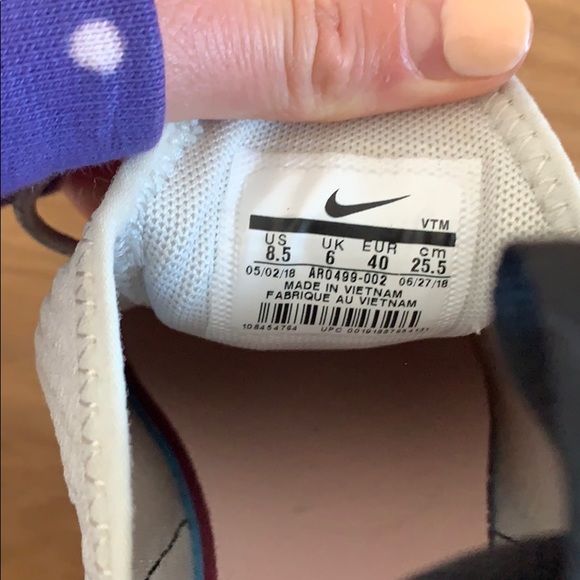 *EVERYTHING BELOW SOLD* - Picture 7 of 8